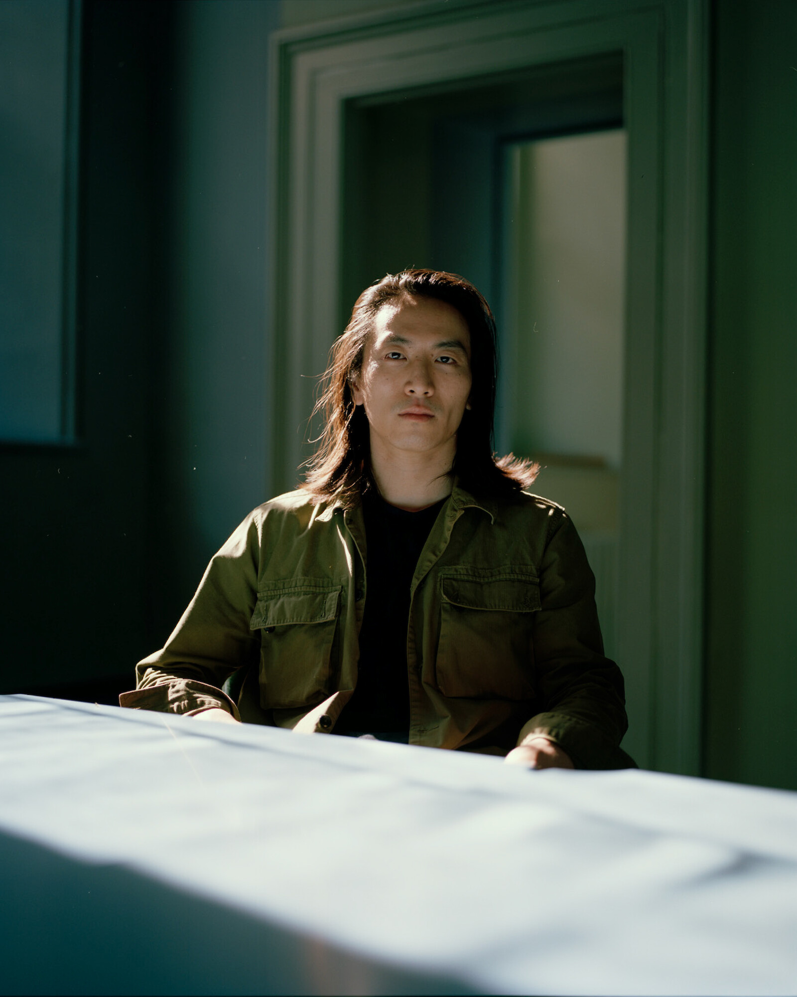 Portrait Lawrence Lek. Image: IlyesGriyeb. Copyright: ArtBasel.