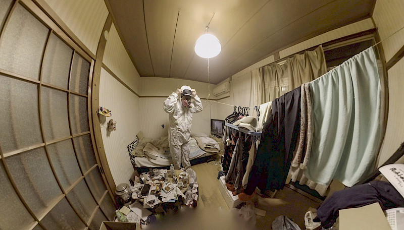 Still «After the Fallout». © Sam Wolson & Dominic Nahr.